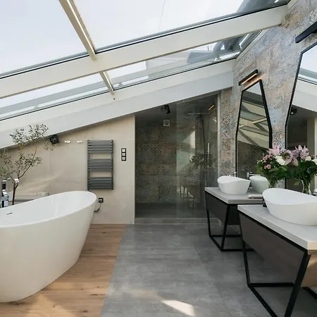 Privilege Ii - Loftaffair Collection アパート